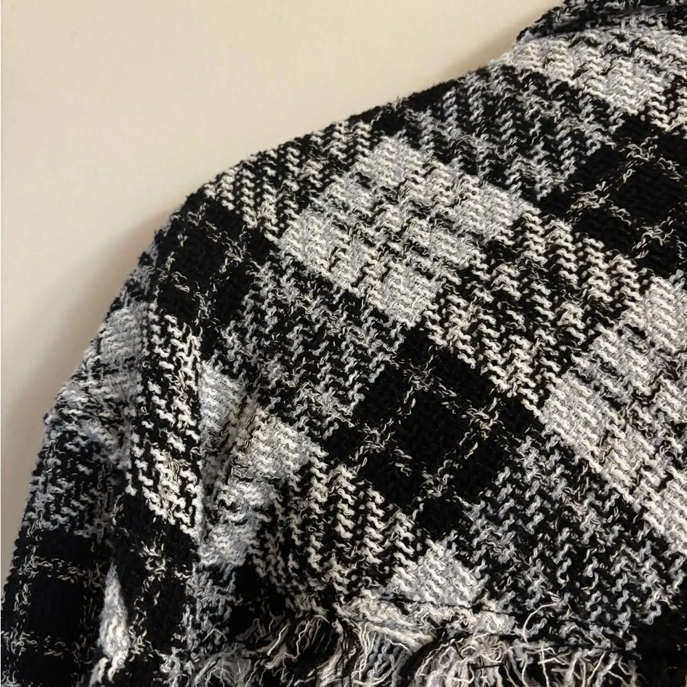 Zara Black and White Plaid Teddy Jacket - Picture 3 of 4